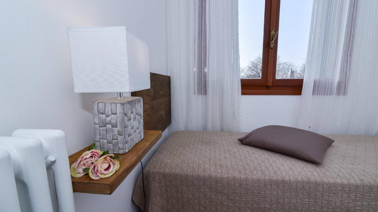 Stay-with-us Appartments Appartamento Peschiera del Garda