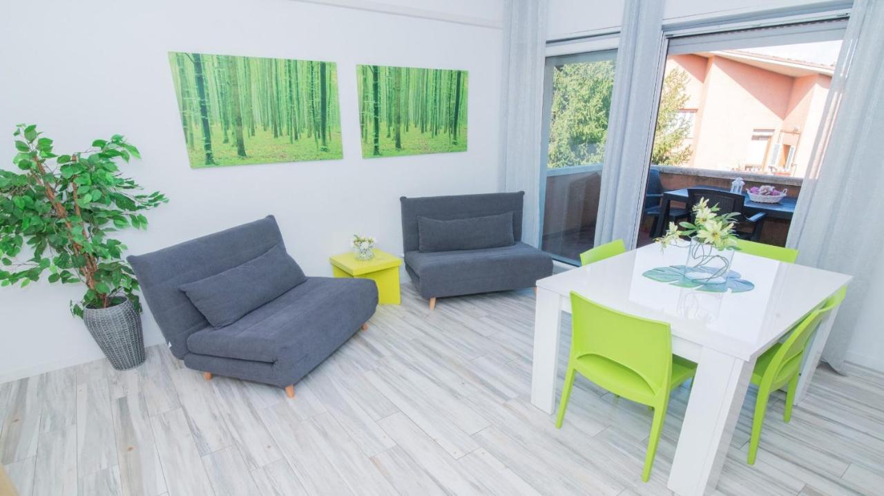 Stay-with-us Appartments Appartamento Peschiera del Garda